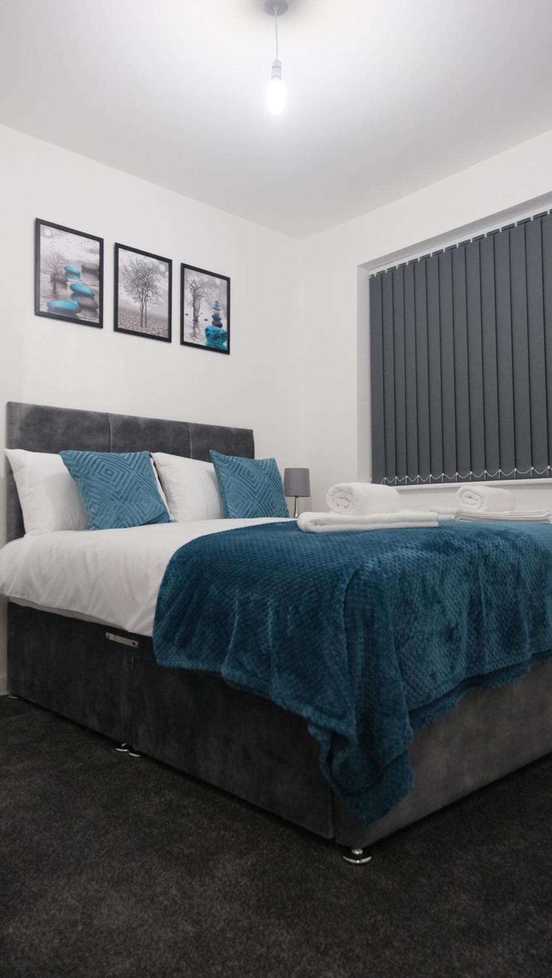 Modernized Three Bedroom House Near City Stadium, Attractions, City Centre - Sky N Netflix - Convenient Transport Manchester Luaran gambar