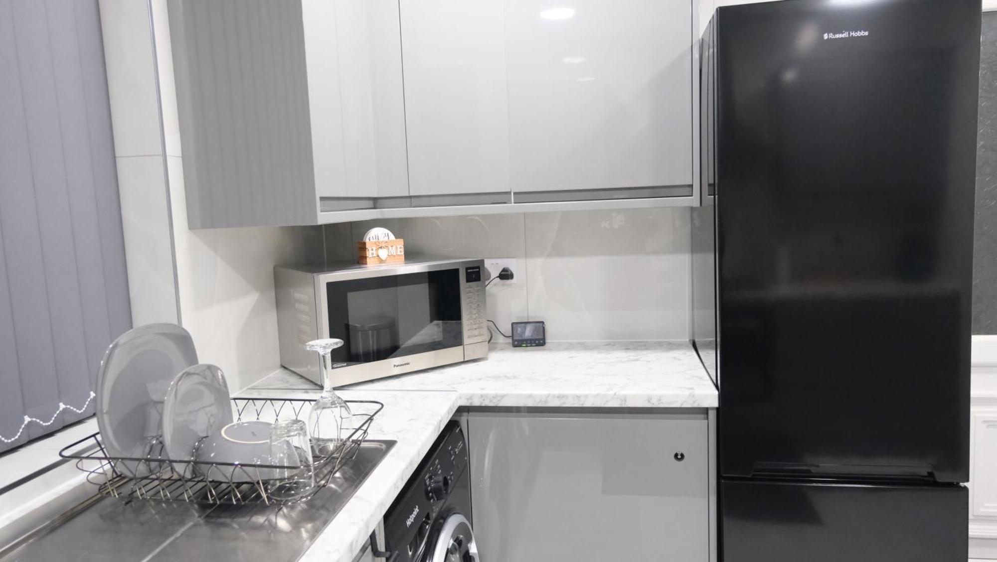 Modernized Three Bedroom House Near City Stadium, Attractions, City Centre - Sky N Netflix - Convenient Transport Manchester Luaran gambar